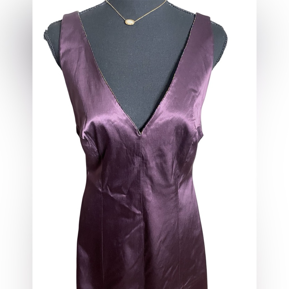 Elegant long gown by Zara Women in a deep plum shade size 10 - Picture 4 of 12
